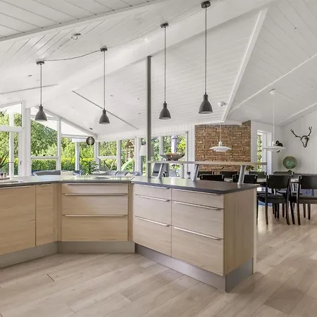 펜션 Saja - 30km From The Sea By Interhome Toftlund
